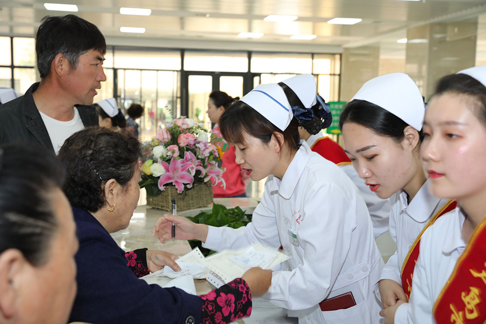 葫蘆島市第二人民醫院全面升級，盛大開診(圖1)