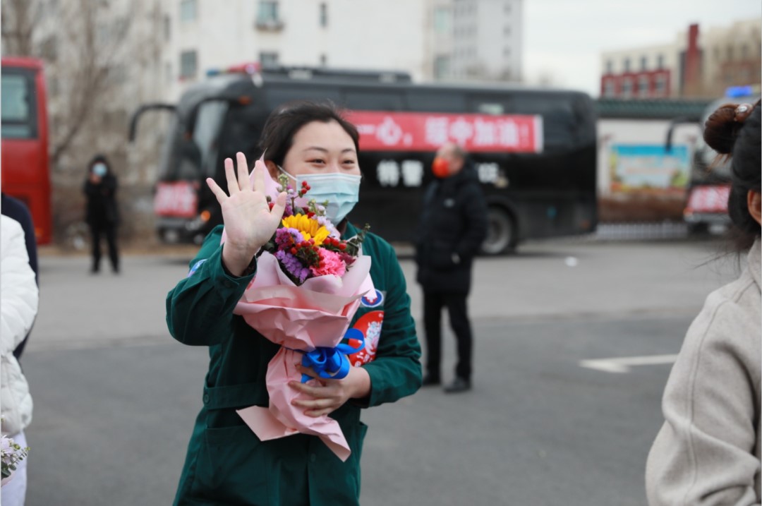 春暖花開，英雄歸來！葫蘆島市第二人民醫院支援綏中醫療隊凱旋而歸~(圖9)