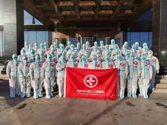 戰疫一線|6萬人次，市二院核酸采樣醫療隊支援綏中的第24天！(圖12)