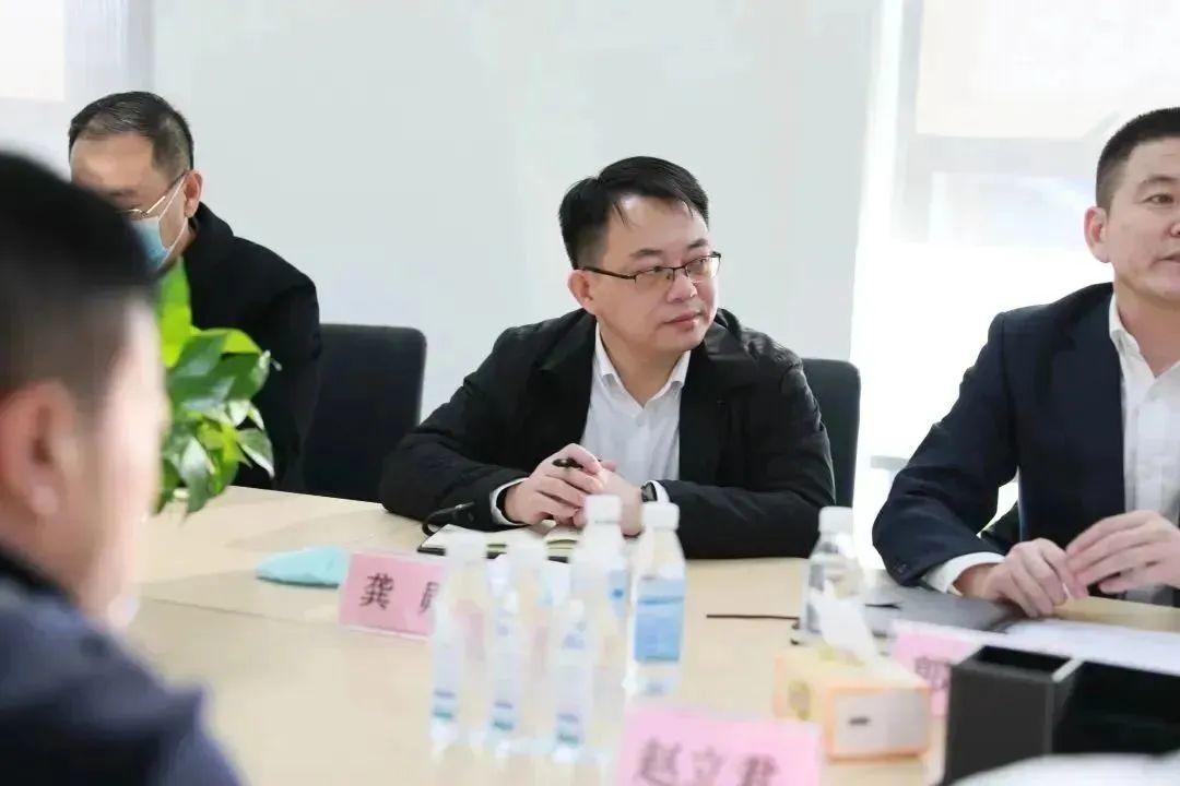 龍港區人大、區政府領導一行視察調研龍港國際醫療健康產業園(圖12)